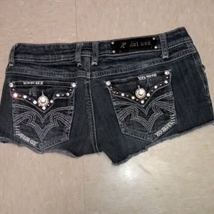 LA Idol USA Shorts